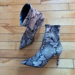 Black Suede Studio Sz 10 Snake Print Pointy High Heels Boots
